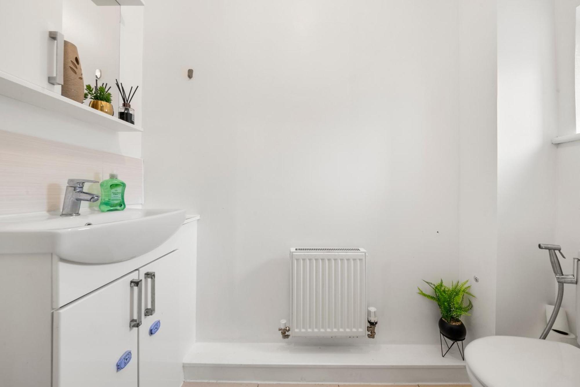 5 Minutes From Centre With Parking Holiday home *